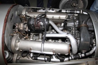 The Mercedes-Benz W165 1.5 litre Voiturette engine