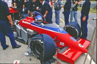 Patrick Tambay at the wheel of the Beatrice Formula 1 car run by Carl Haas in 1986