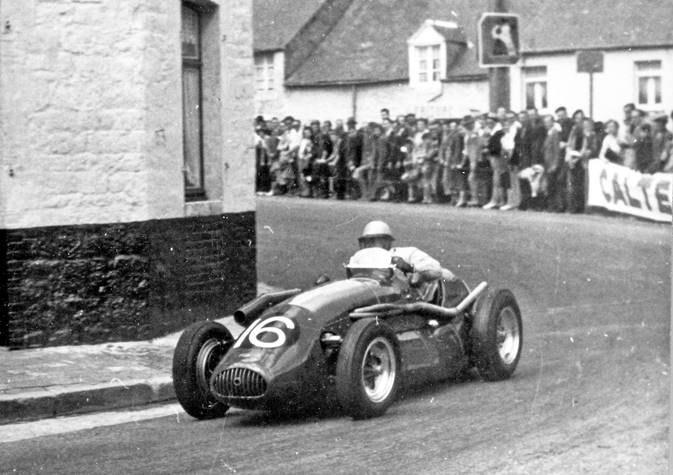 At the Chimay race in Belgium the Connaught appeared with this smaller nose and Downing led the race until the final corner when Paul Frere pipped him. (Photo Ken Downing Archive.)