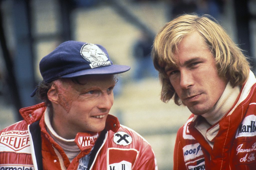 Niki Lauda (Ferrari) and James Hunt (McLaren-Ford) in the pits during the 1976 season. Photo: Grand Prix Photo