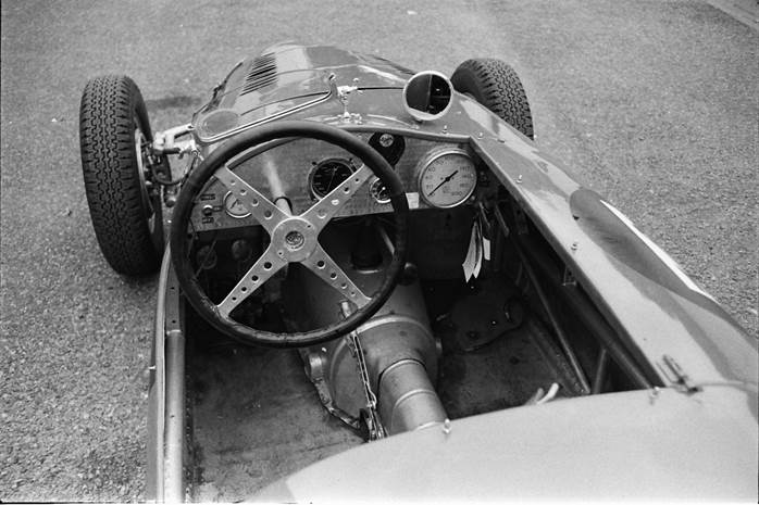 The cockpit of Lord Doune’s Nardi-Danese